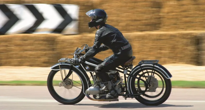 bmw r 37 (1)
