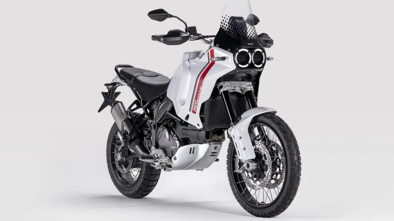Ducati DesertX 2022 13