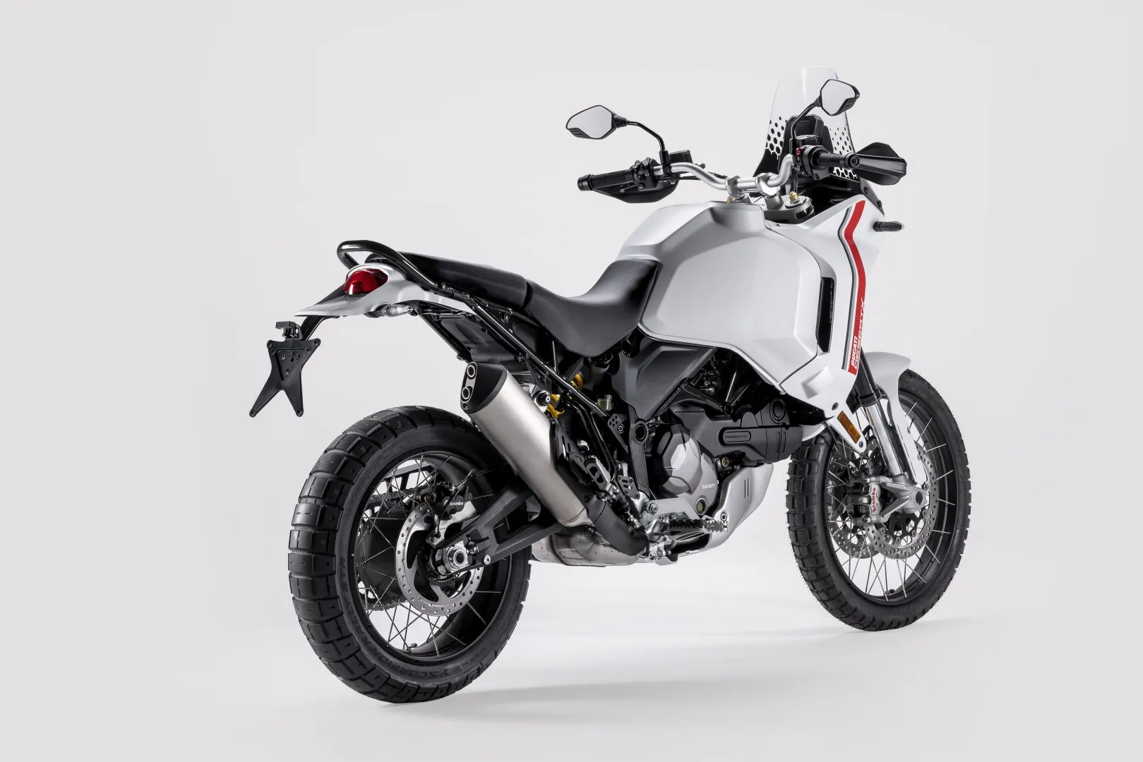 Ducati DesertX 2022 14