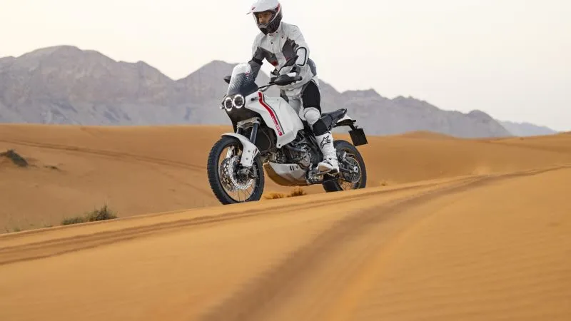 Ducati DesertX 2022 200