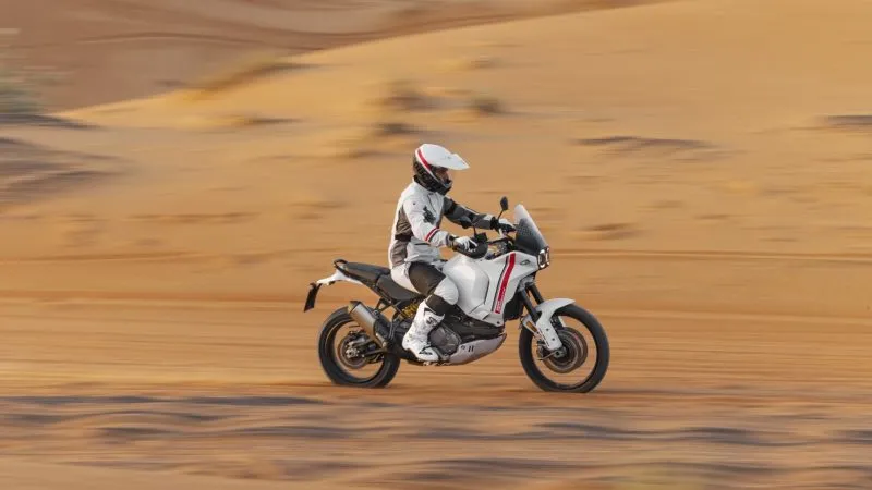 Ducati DesertX 2022 202