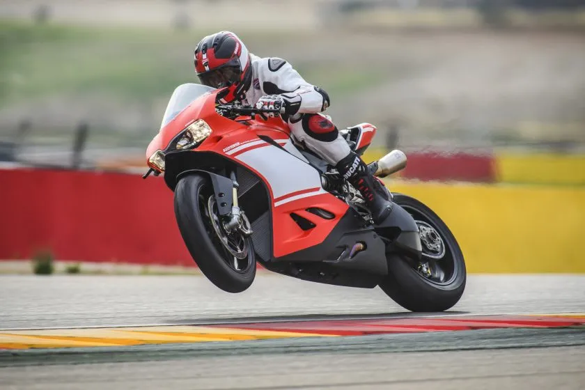 Ducati Panigale 1299 Superleggera (1)