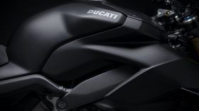 Ducati Streetfighter V4 S 2021 05