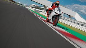 DUCATI PANIGALE V2 AMBIENCE 33 UC174122 High