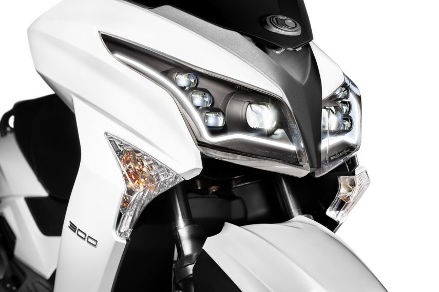 Grand Dink 300 Detalle Blanco 11