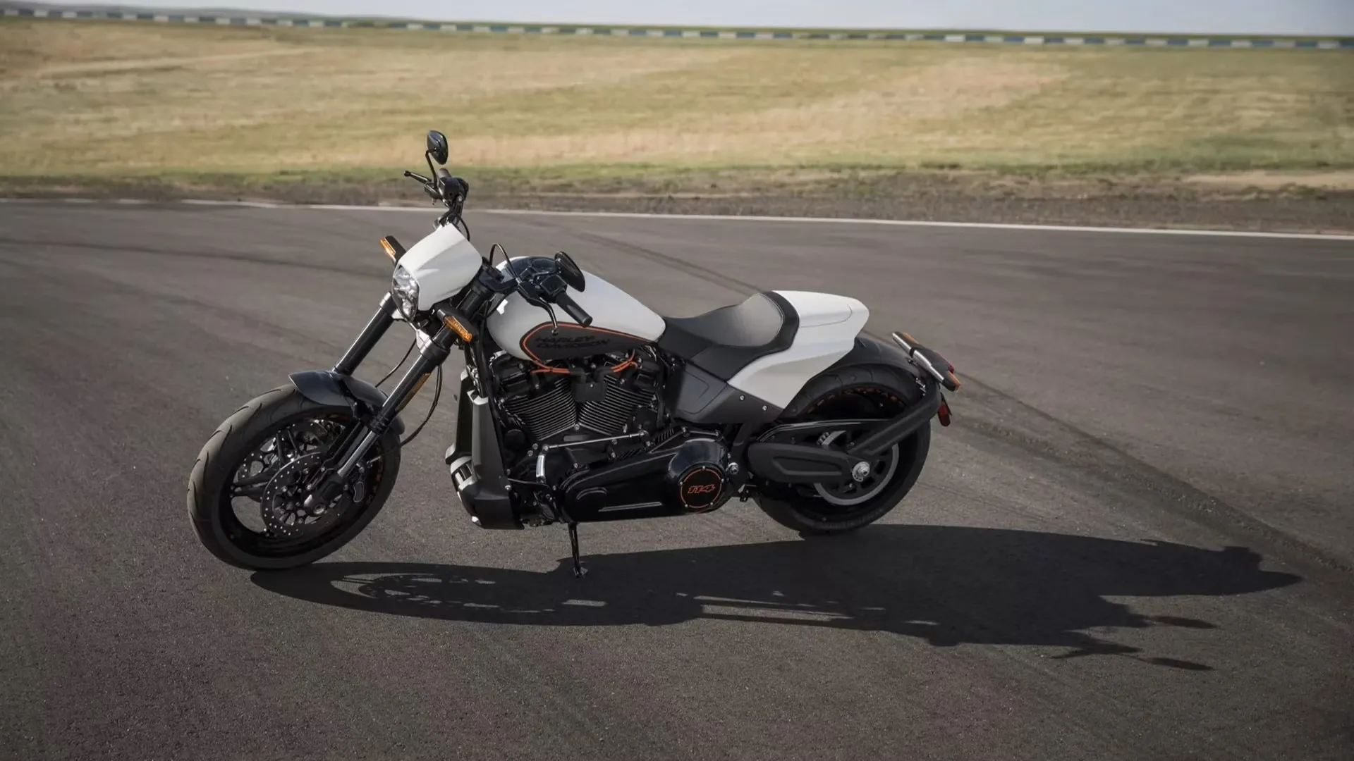 Moto del día: Harley-Davidson FXDR 114