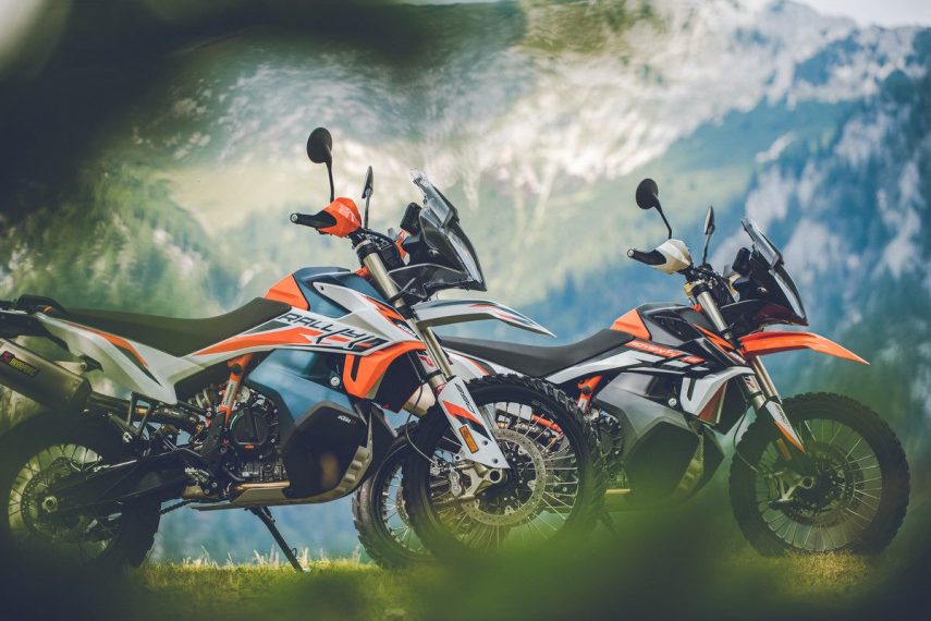 KTM 890 Adventure R 01