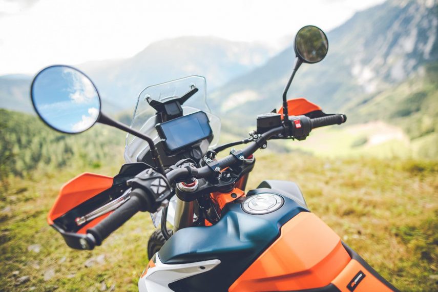 KTM 890 Adventure R 06