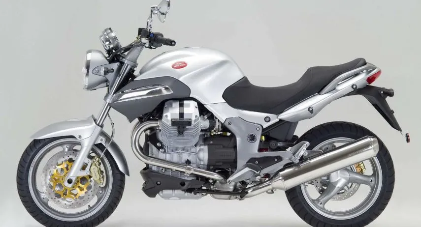 Moto Guzzi 850 Breva (1)