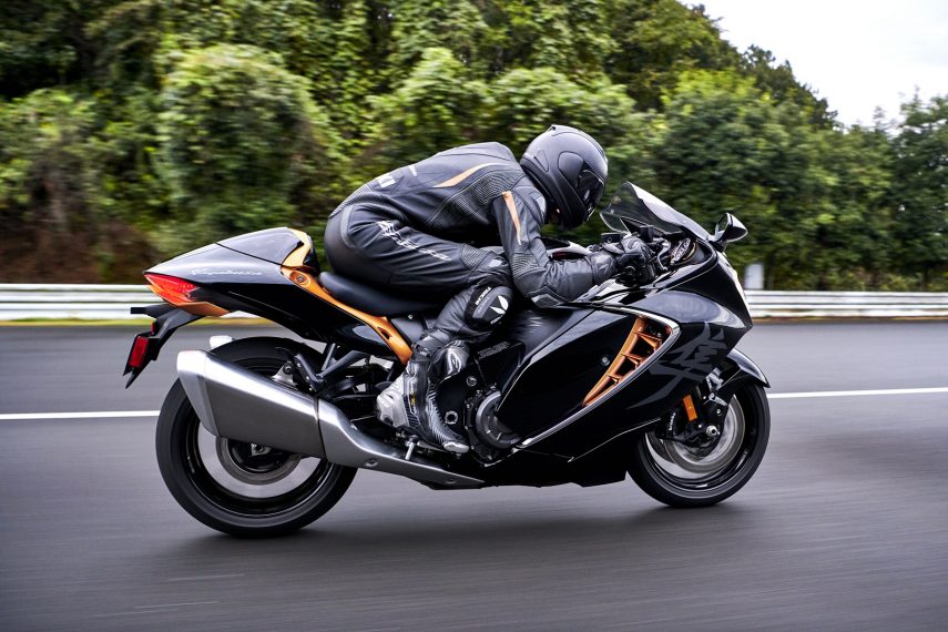 Suzuki Hayabusa 1300 2021 Action 29