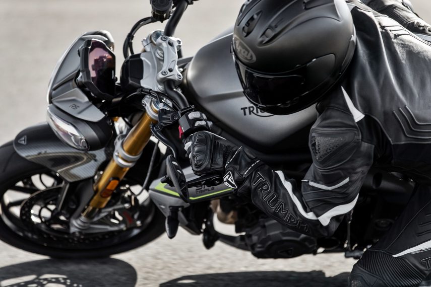 Triumph Speed Triple 1200 RS 17