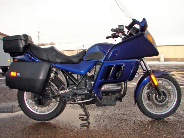 Moto del día BMW K 75 RT espíritu RACER moto