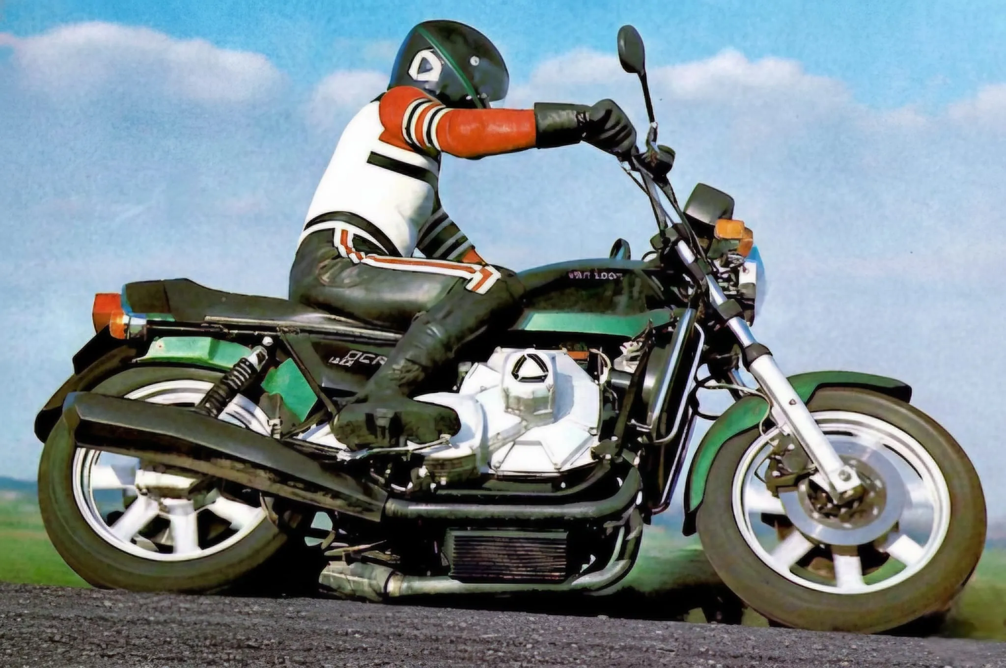 Moto del día: Van Veen OCR 1000