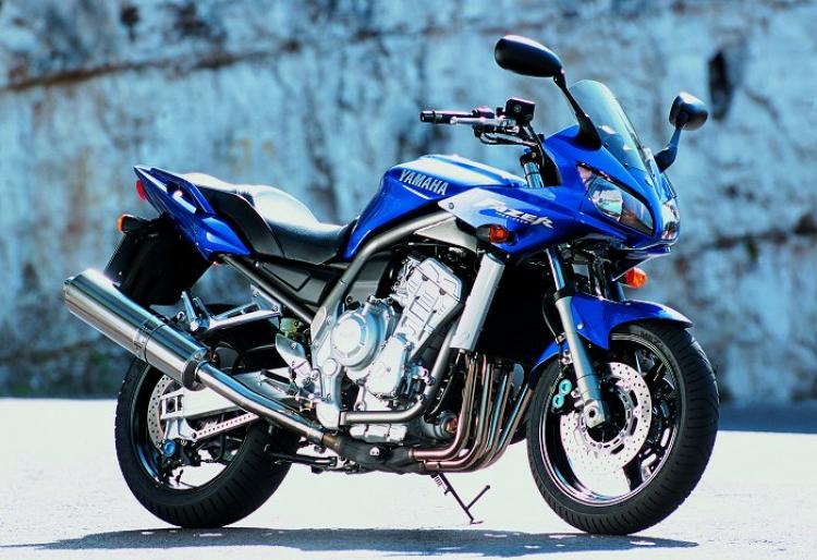 Absolutamente Oceanía hierba Moto del día: Yamaha FZS 1000 Fazer - espíritu RACER moto