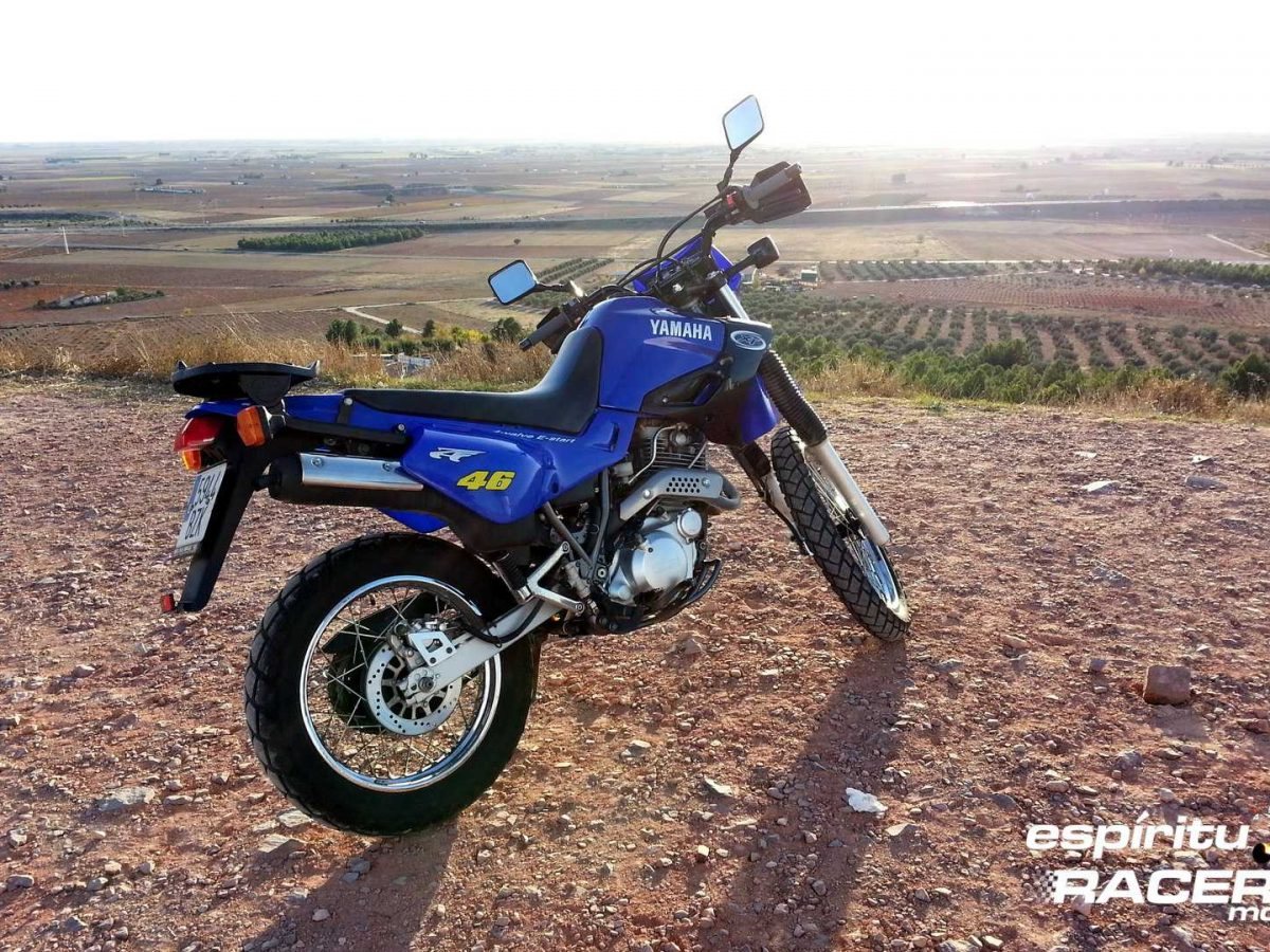 Moto Del Dia Yamaha Xt 600 E Espiritu Racer Moto