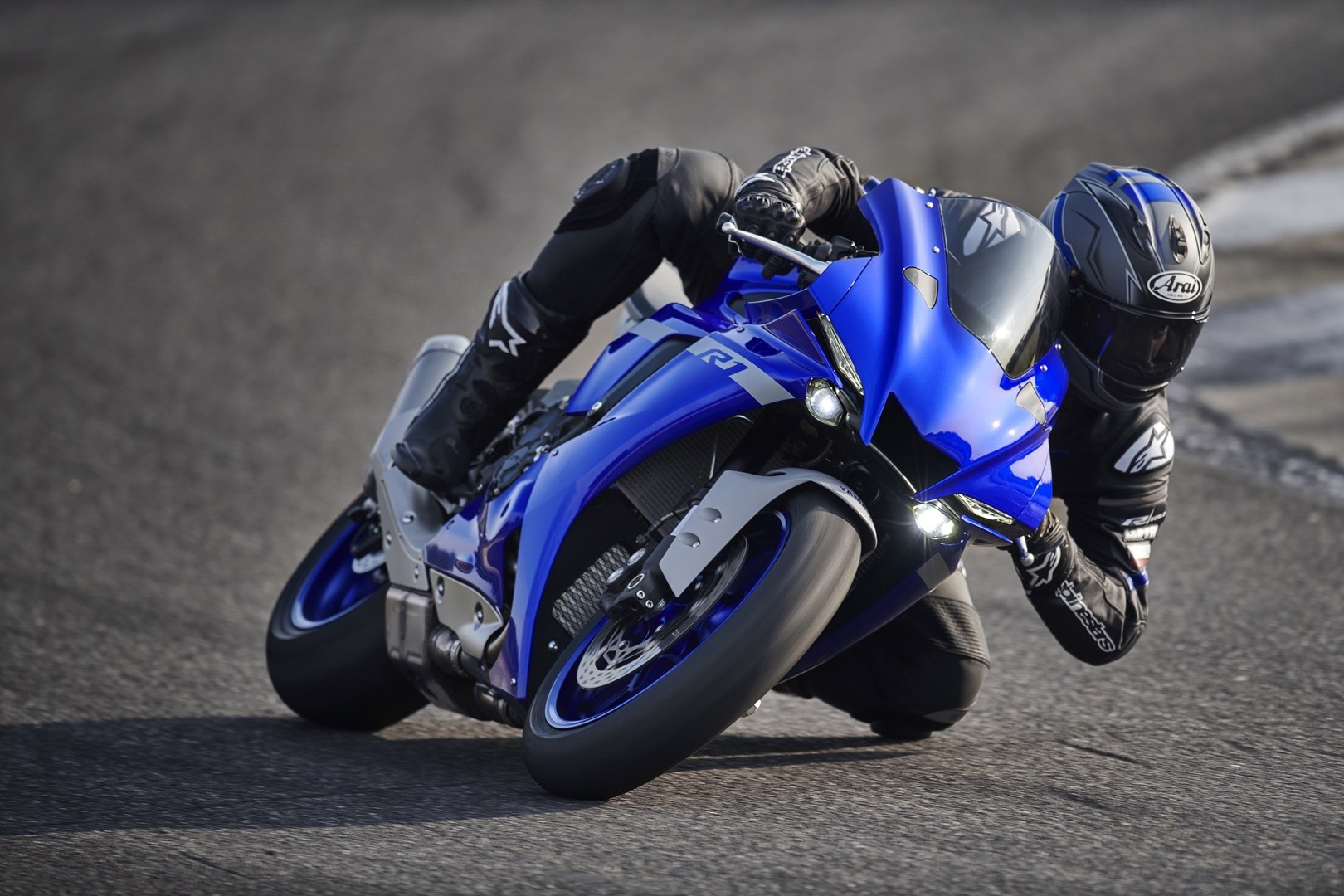 Yamaha YZF-R1 2020: deportiva sin concesiones