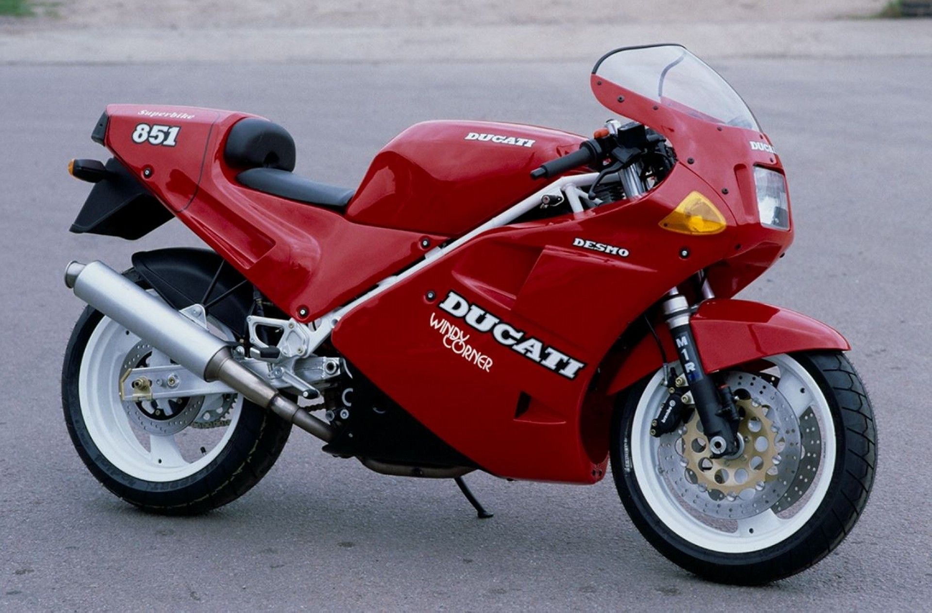 Moto del día: Ducati 851 - espíritu RACER moto