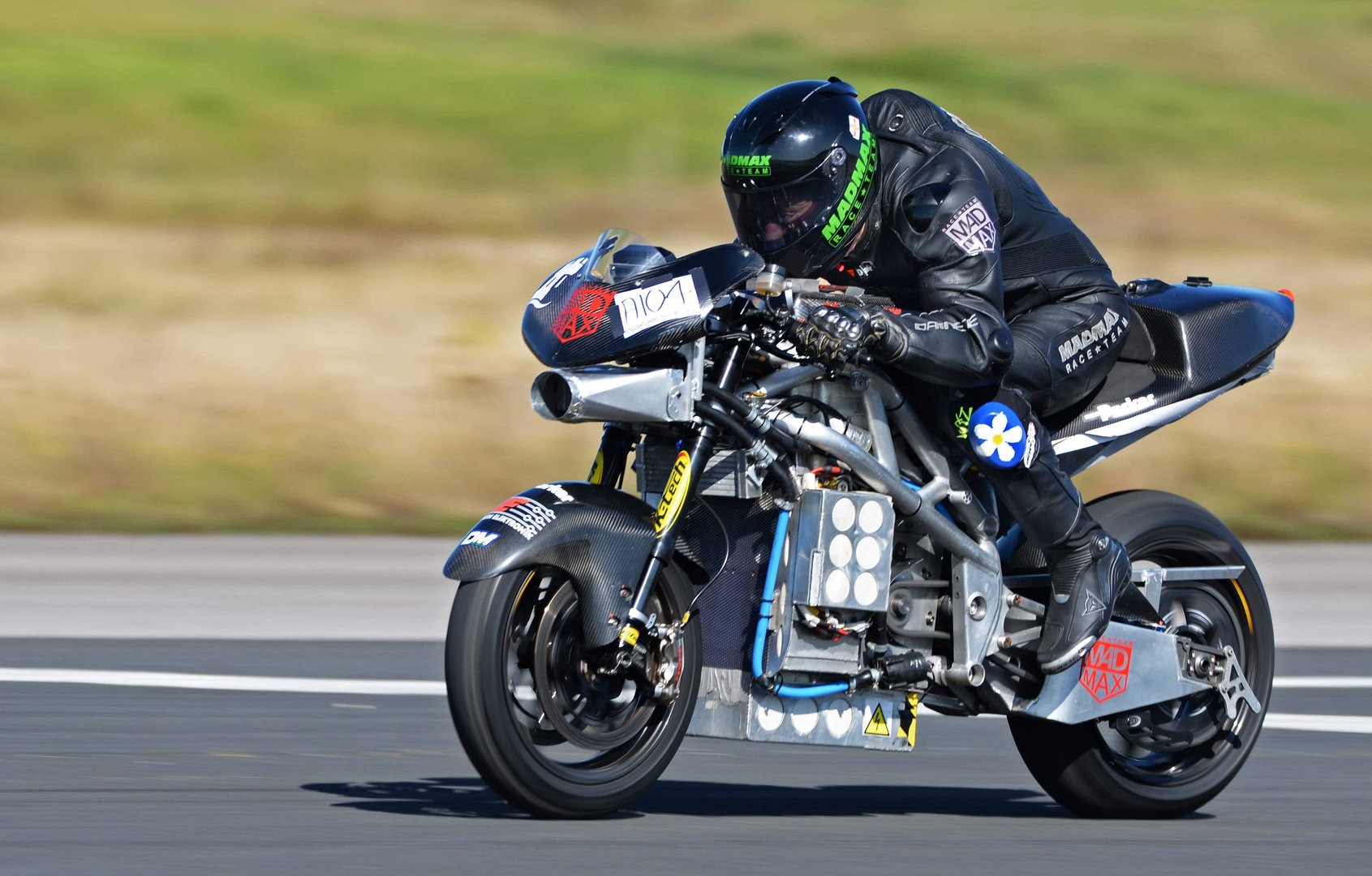La TT Zero Bike ha roto cuatro récords de velocidad para motos eléctricas