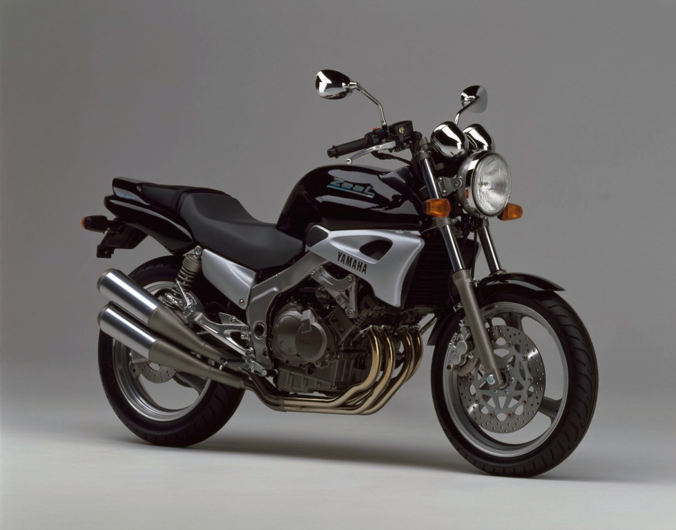 Moto del día: Yamaha FZX 250 Zeal