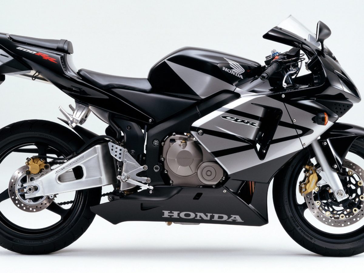 Nacarado Hormiga Perspicaz Moto del día: Honda CBR 600 RR 2004 (PC 37) - espíritu RACER moto