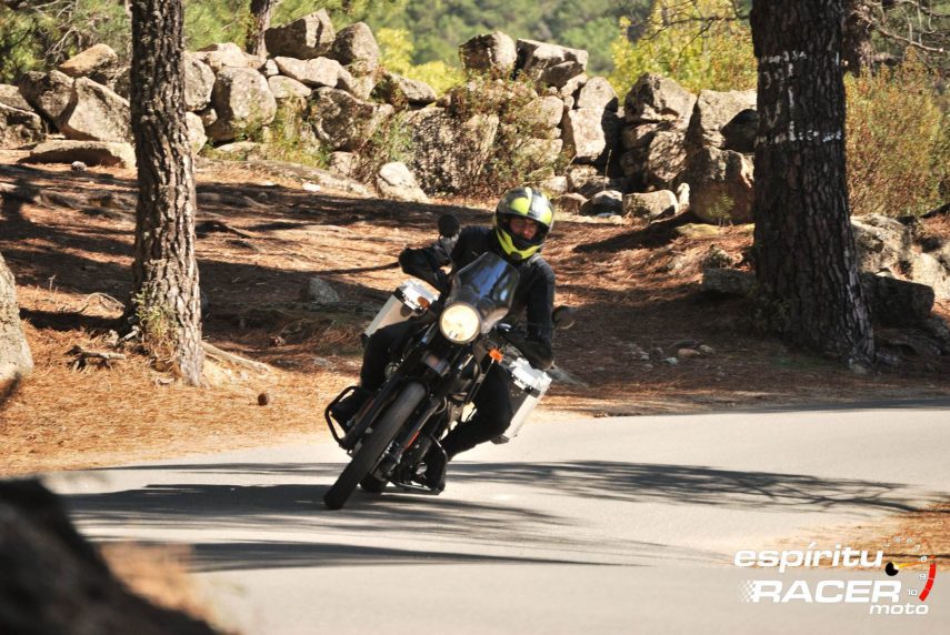 Prueba Royal Enfield Himalayan Adventure 06
