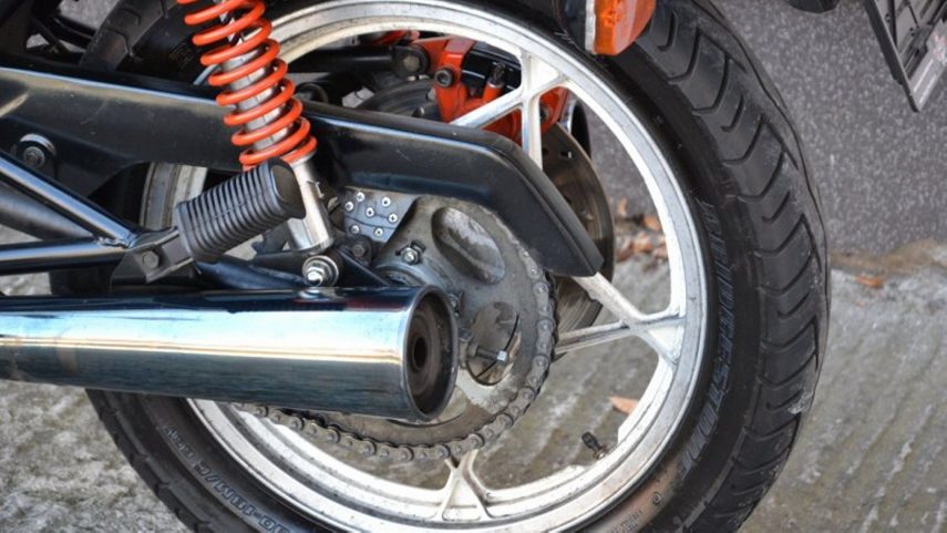 Suzuki GS 550 M Katana (2)