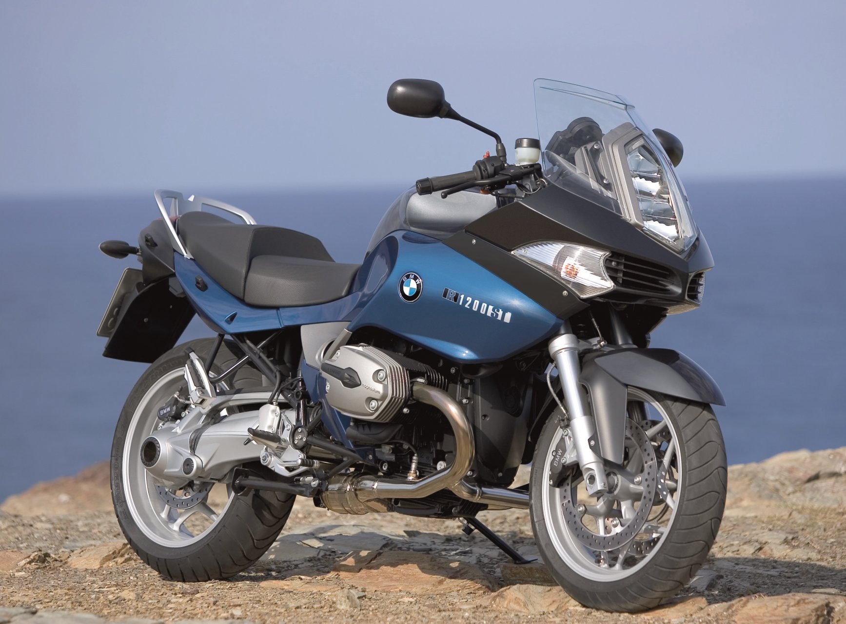 Acostado Decrépito entusiasmo Moto del día: BMW R 1200 ST - espíritu RACER moto