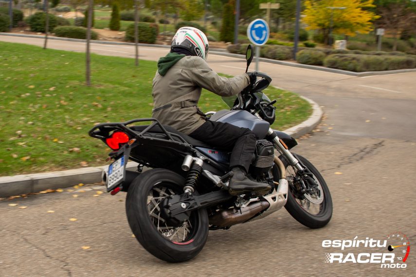 Prueba Moto Guzzi V85 TT 05