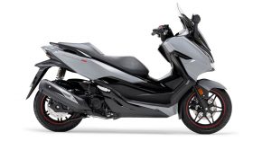 Honda Forza 300 Deluxe Limited Edition 2020 08