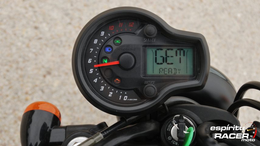 Prueba Hyosung GV 125S Aquila 25