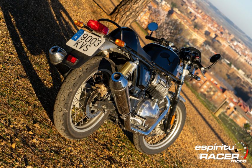 Royal Enfield Continental GT 650 60