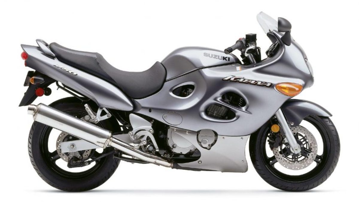 Moto Suzuki GSX 750F - espíritu RACER moto