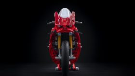 Ducati Panigale V4 R de LEGO Technic 07