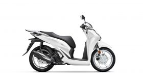 Honda Scoopy SH125i 19