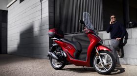 Honda Scoopy SH125i 29