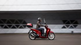 Honda Scoopy SH125i 32