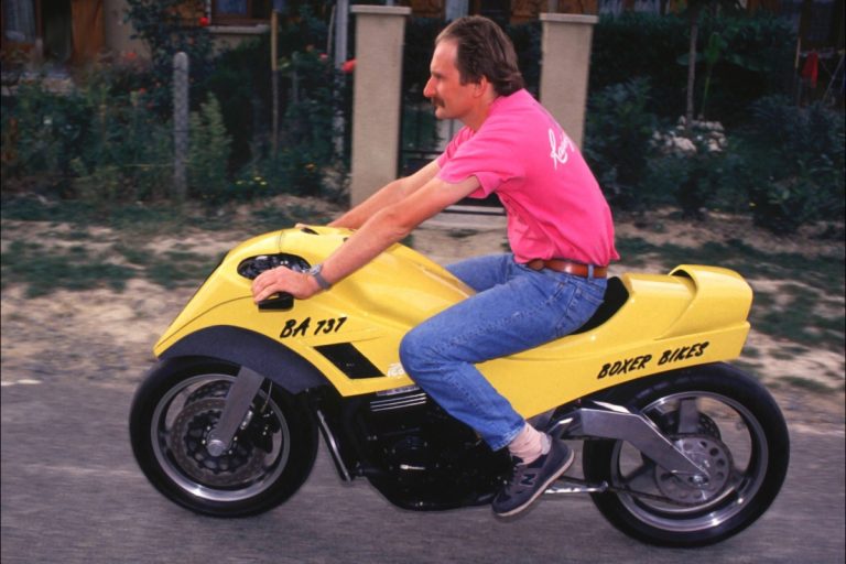 Moto del día Boxer BA 737 espíritu RACER moto