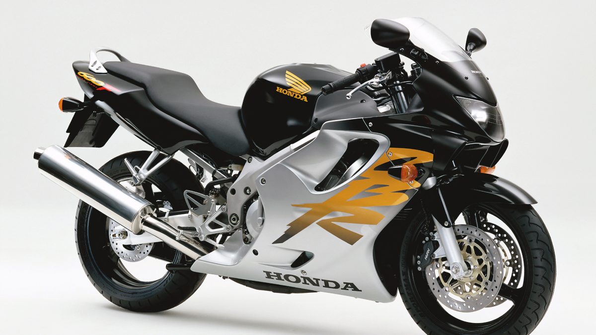 Cromático persuadir Intensivo Moto del día: Honda CBR 600 F4 (1999) - espíritu RACER moto