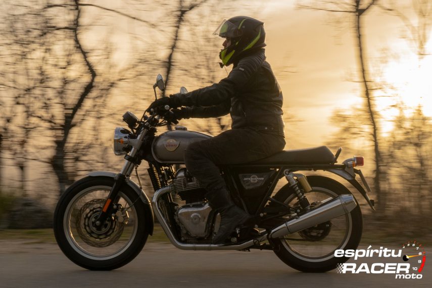 Royal Enfield Interceptor 650 06