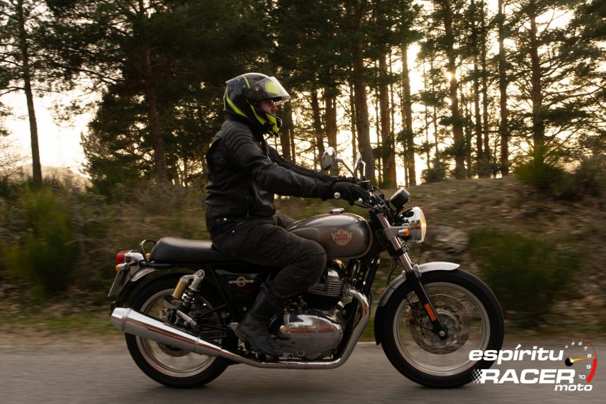 Royal Enfield Interceptor 650 07