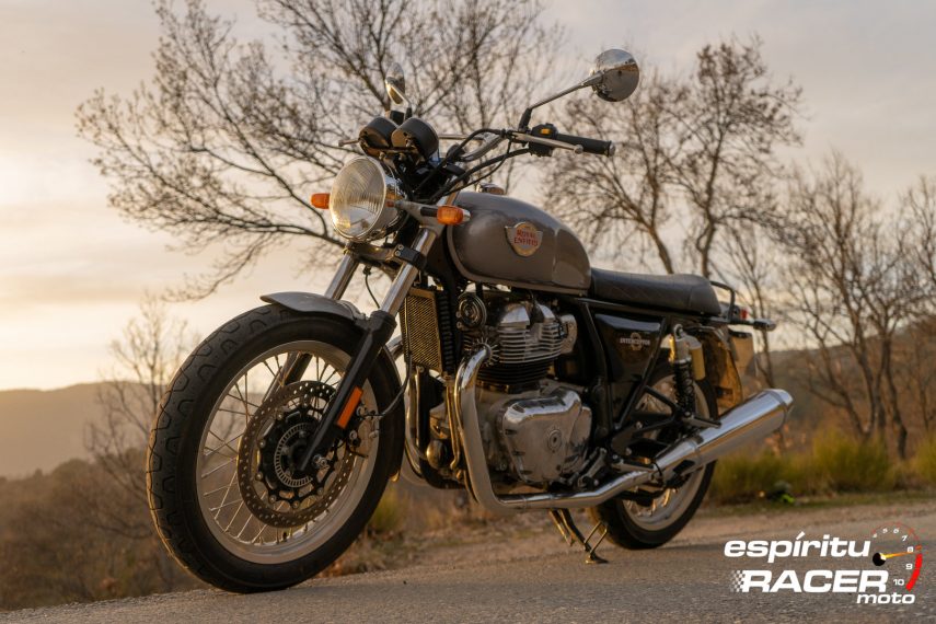 Royal Enfield Interceptor 650 14