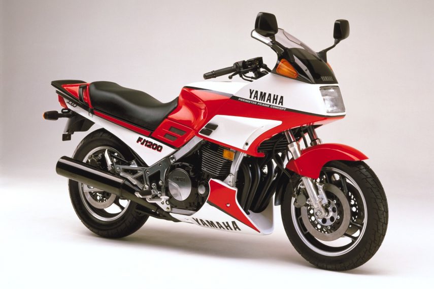 Yamaha 1200 двигатель