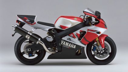 Yamaha YZF R7 OW 02 2