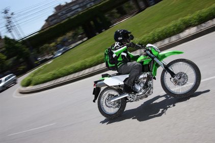 Kawasaki KLX 250 2016 4