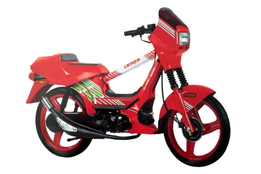 Moto del día: Derbi Variant Sport R espíritu RACER moto Moto del día: Derbi Variant Sport R espíritu RACER moto
