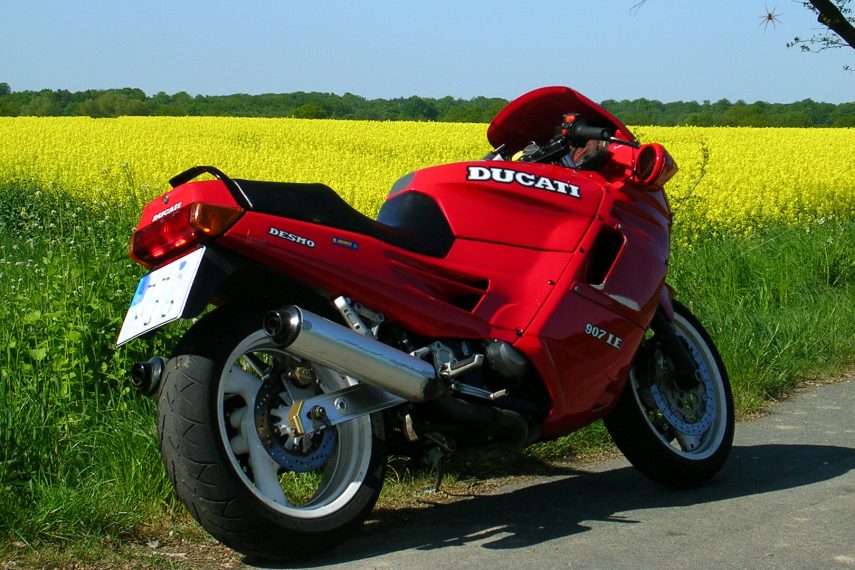 Ducati 907 ie 6
