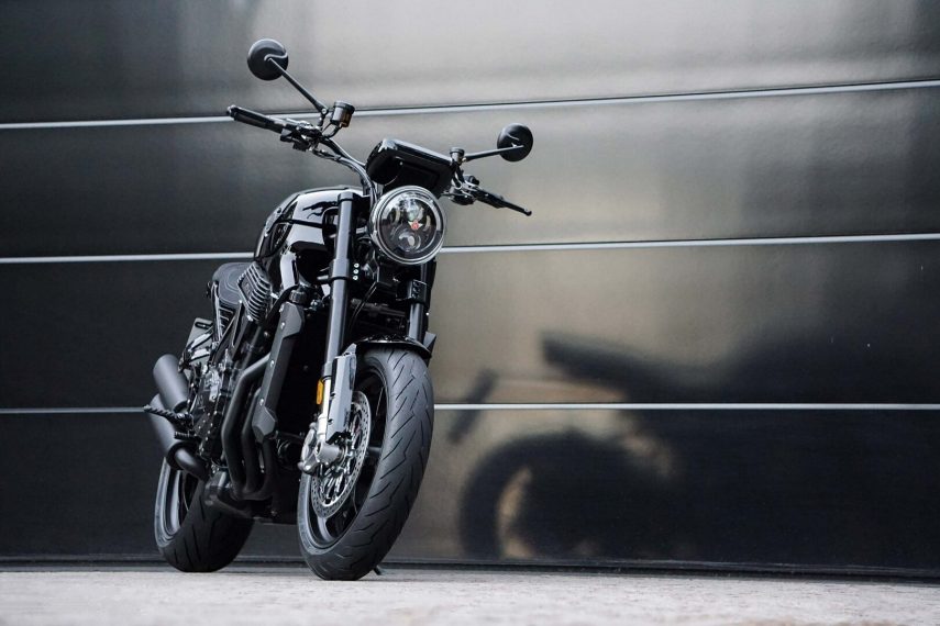 Horex VR6 RAW 03