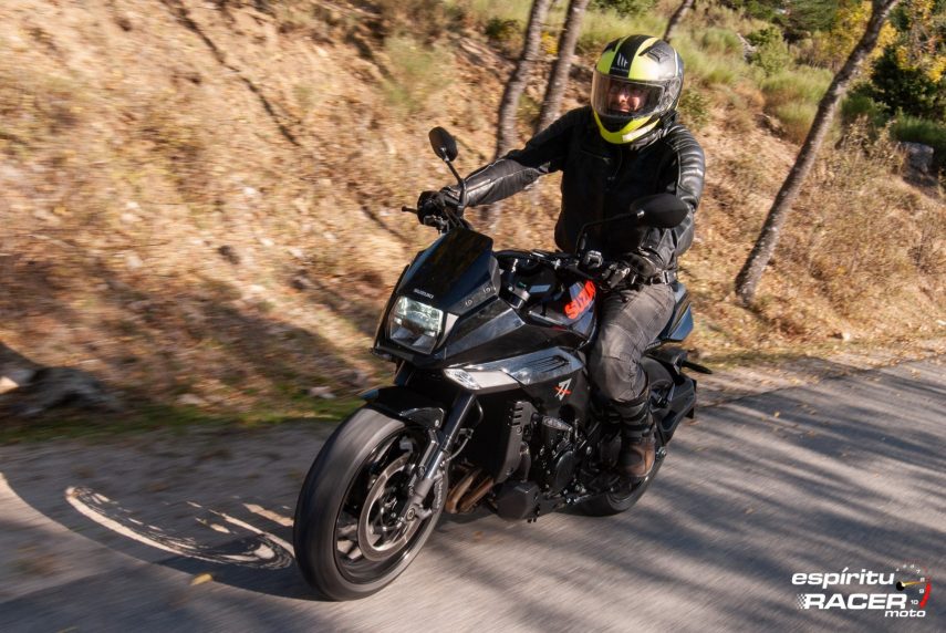 Suzuki GSX S1000 Katana 049