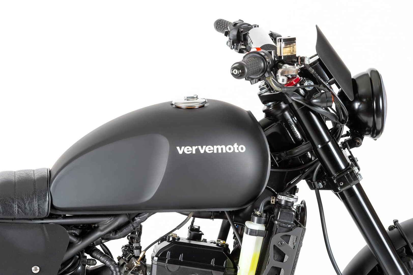 Verve Moto Tracker 250i 7