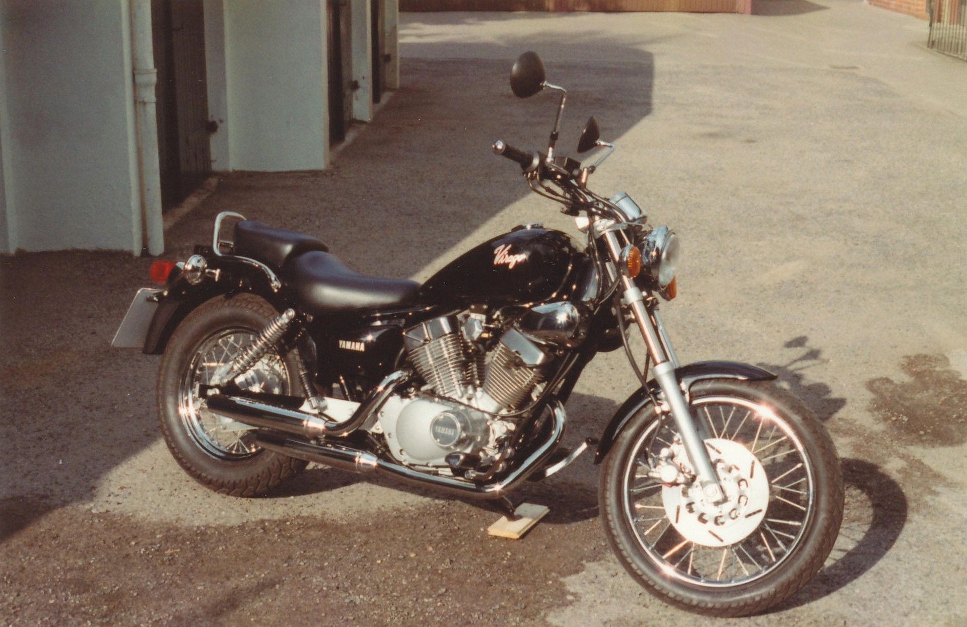 Yamaha XV 250 Virago 03